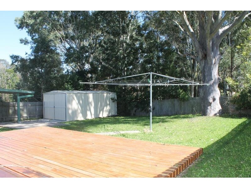 17 Queenborough Street, Nowra NSW 2541