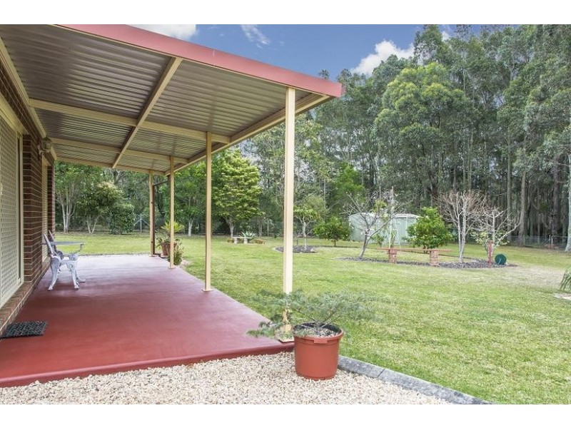 37 Tartarian Crescent, Bomaderry NSW 2541