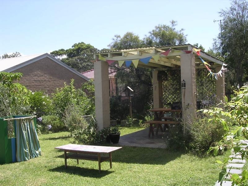 131 Berry Street, Nowra NSW 2541
