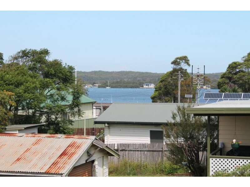 18 Jervis Street, Greenwell Point NSW 2540