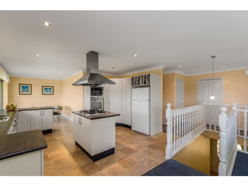 18 Jervis Street, Greenwell Point NSW 2540