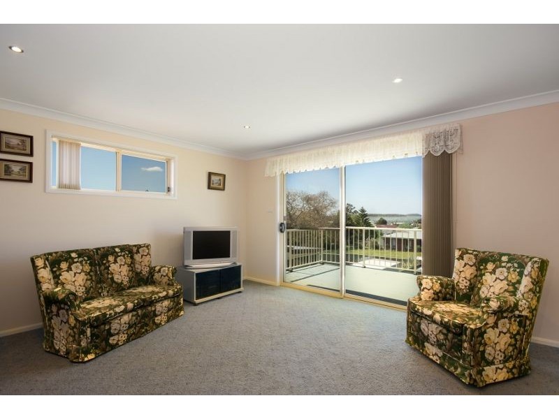 18 Jervis Street, Greenwell Point NSW 2540