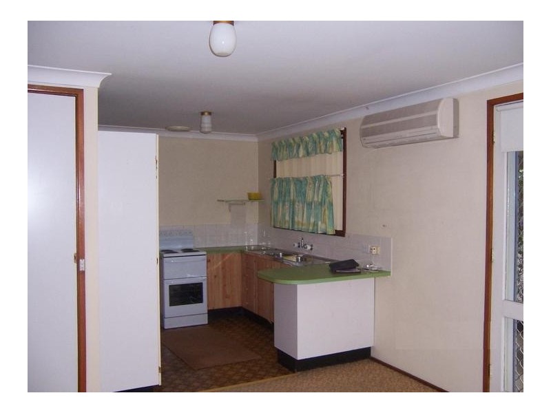 1/7 Campbell Place, Nowra NSW 2541