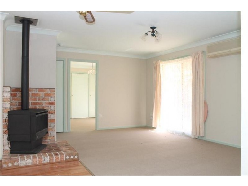 12 Balmaringa Avenue, North Nowra NSW 2541