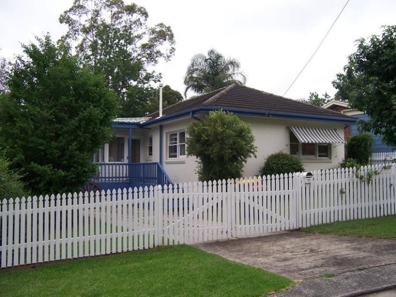 25 Walsh Crescent, North Nowra NSW 2541