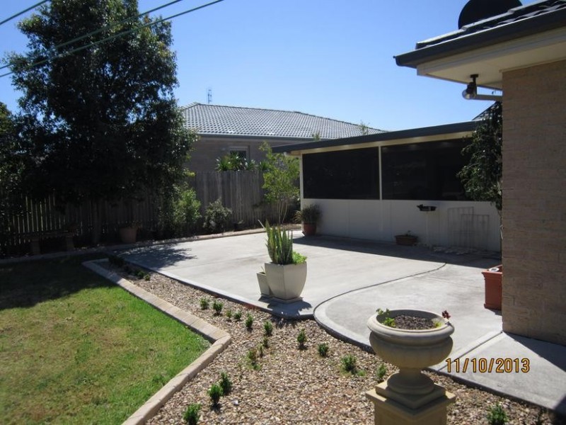 8 Guinea Flower Crescent, Worrigee NSW 2540