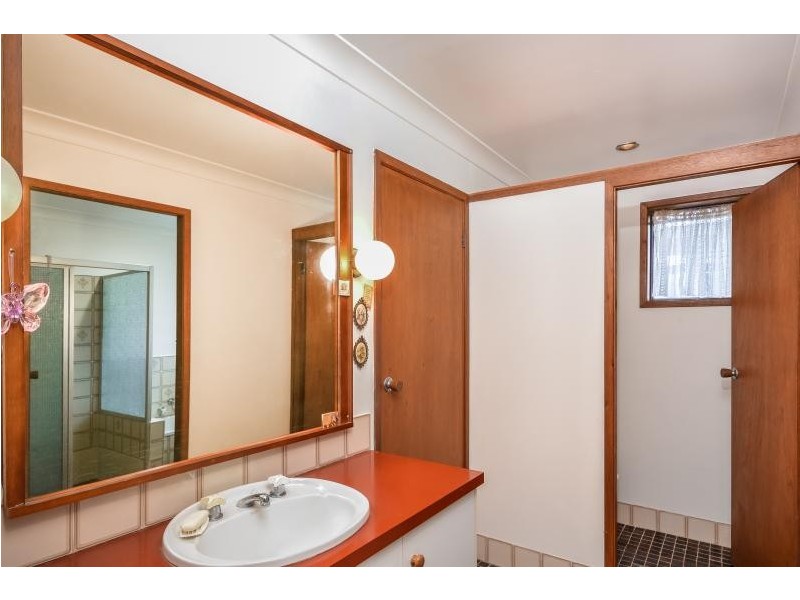 8 Wirruma Close, North Nowra NSW 2541