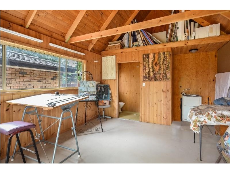 8 Wirruma Close, North Nowra NSW 2541