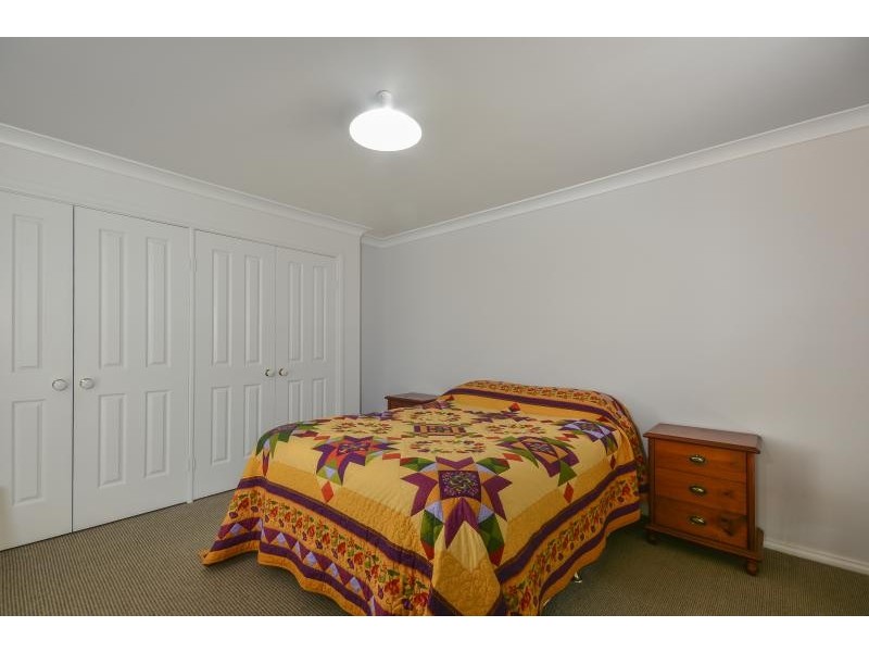 18 Socrates Place, Worrigee NSW 2540