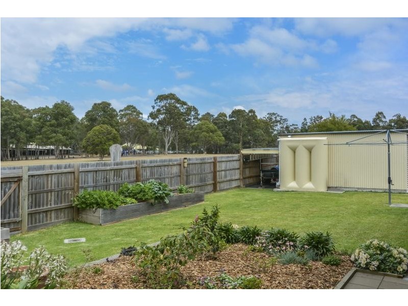 18 Socrates Place, Worrigee NSW 2540