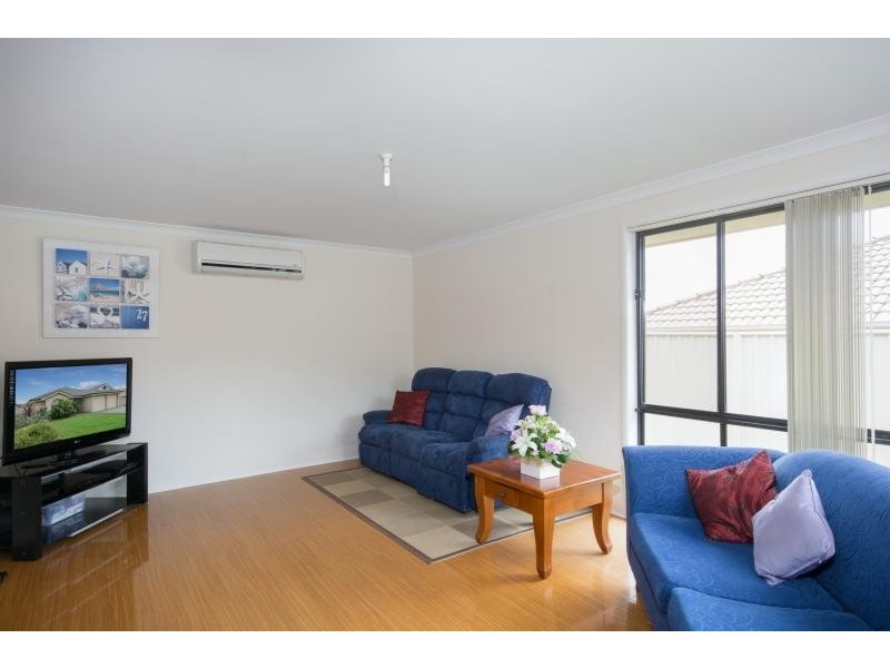 10 Warrigal Street, Nowra NSW 2541