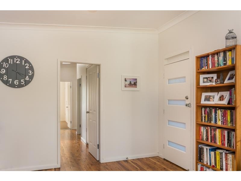 13 Wondalga Crescent, Nowra NSW 2541