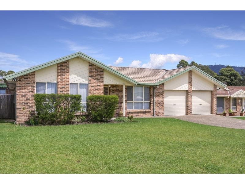 7 Meroo Road, Bomaderry NSW 2541