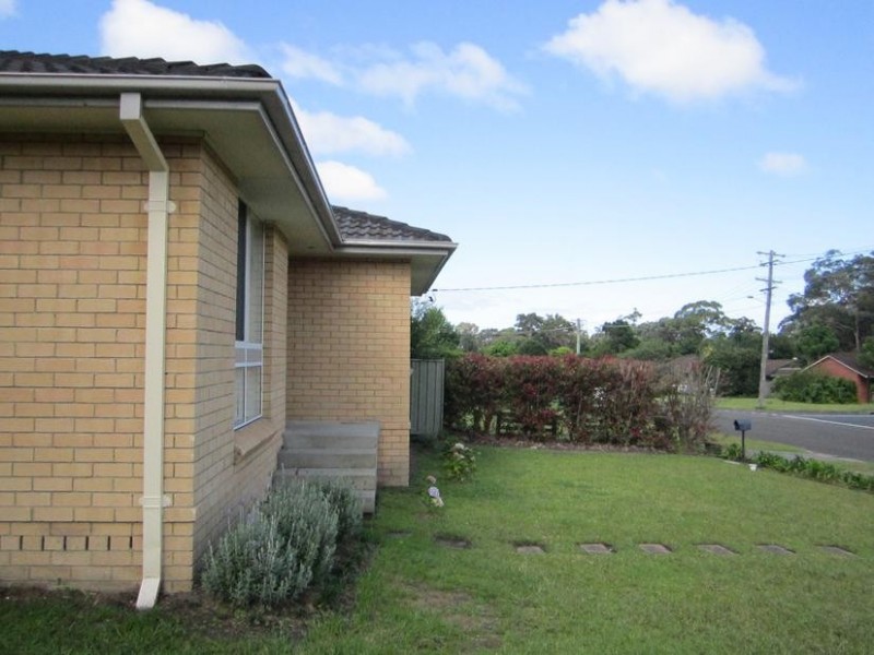 10 Peak Avenue, North Nowra NSW 2541