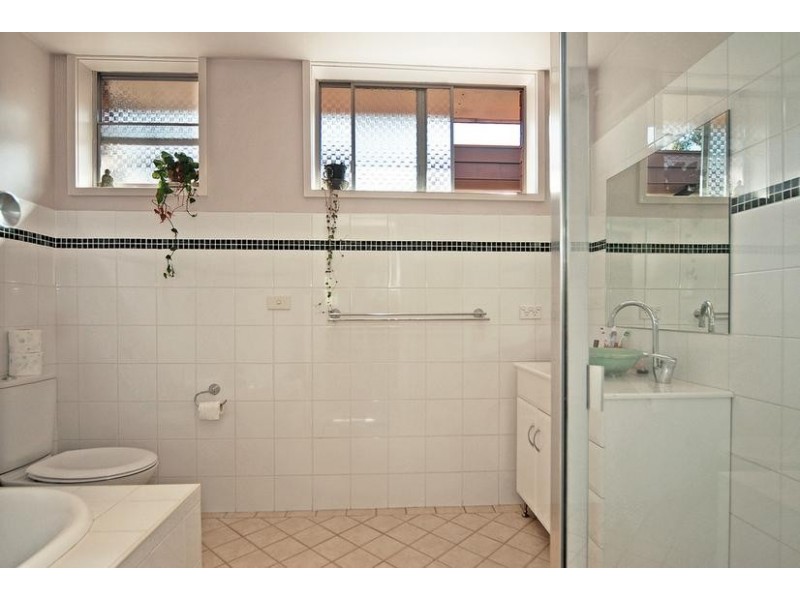 9 Bernadette Avenue, Nowra NSW 2541