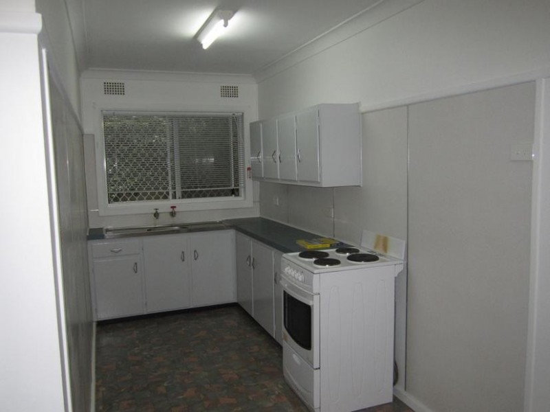 3/6 McGrath Avenue, Nowra NSW 2541