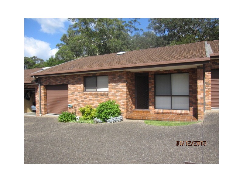 2/5 David Place, Bomaderry NSW 2541