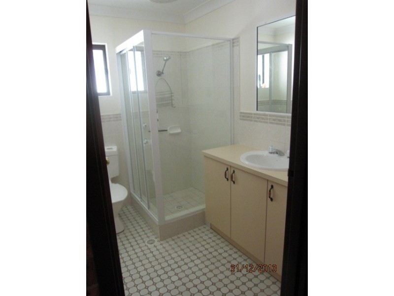 2/5 David Place, Bomaderry NSW 2541