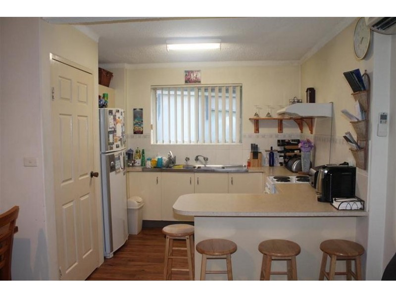 1/11 Karowa Street, Bomaderry NSW 2541