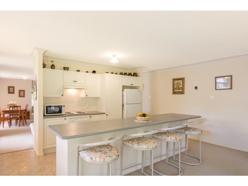 9 Princeton Place, Bomaderry NSW 2541