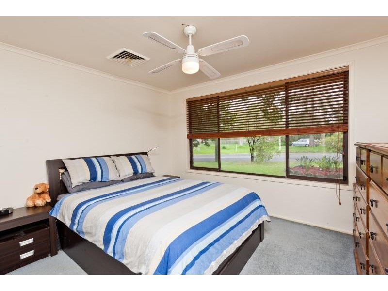 14 Condie Crescent, North Nowra NSW 2541