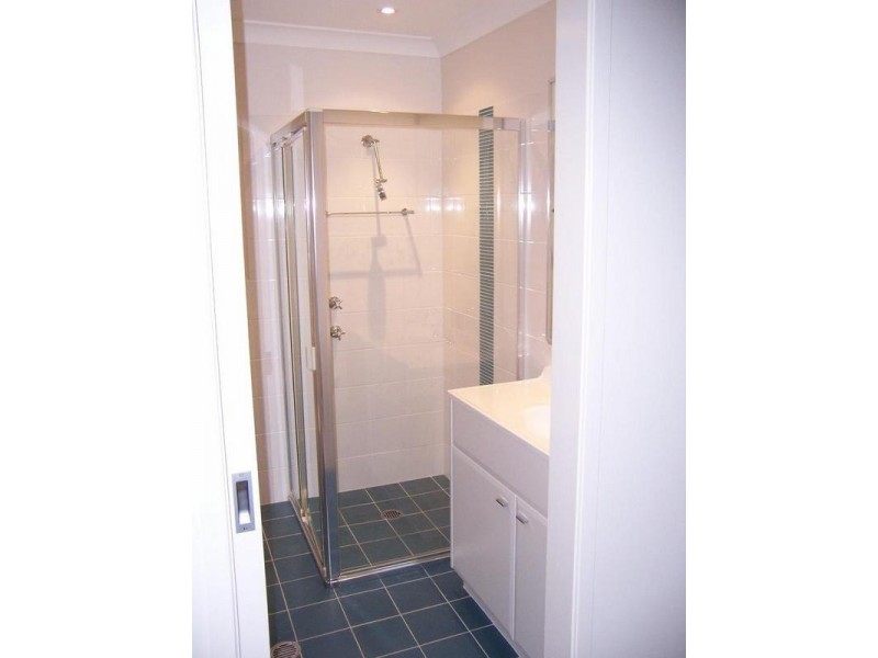 B/42 Hillcrest Avenue, Nowra NSW 2541