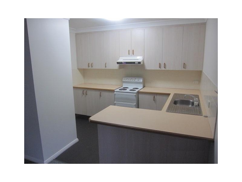 6/24 Bowada Street, Bomaderry NSW 2541