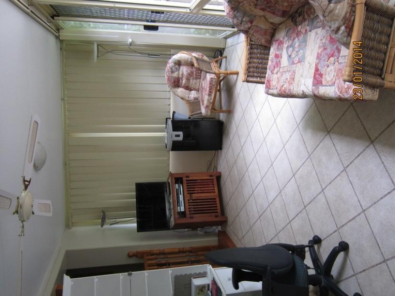 8 Cocos Palm, Bomaderry NSW 2541