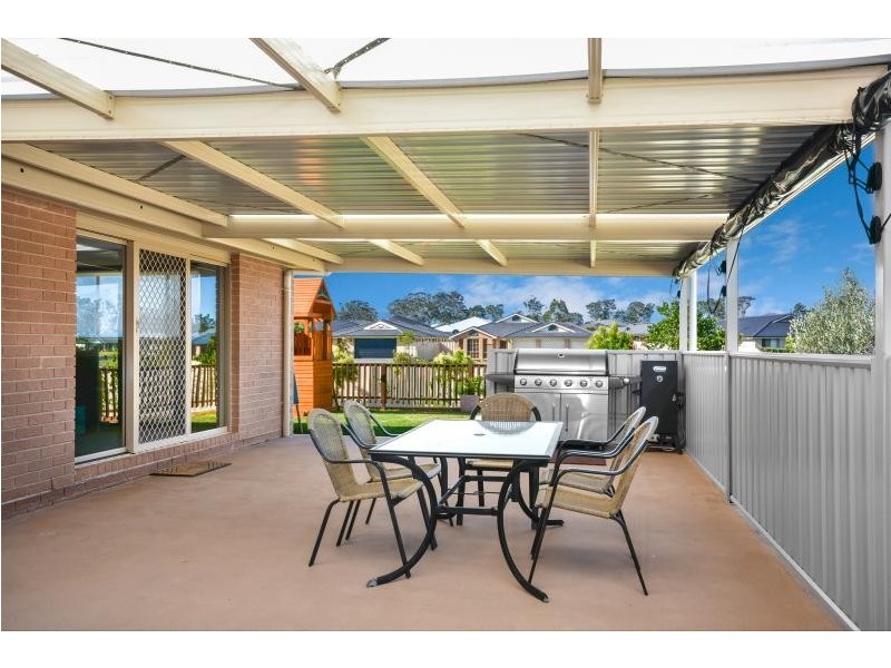 4 Blue Bell Way, Worrigee NSW 2540