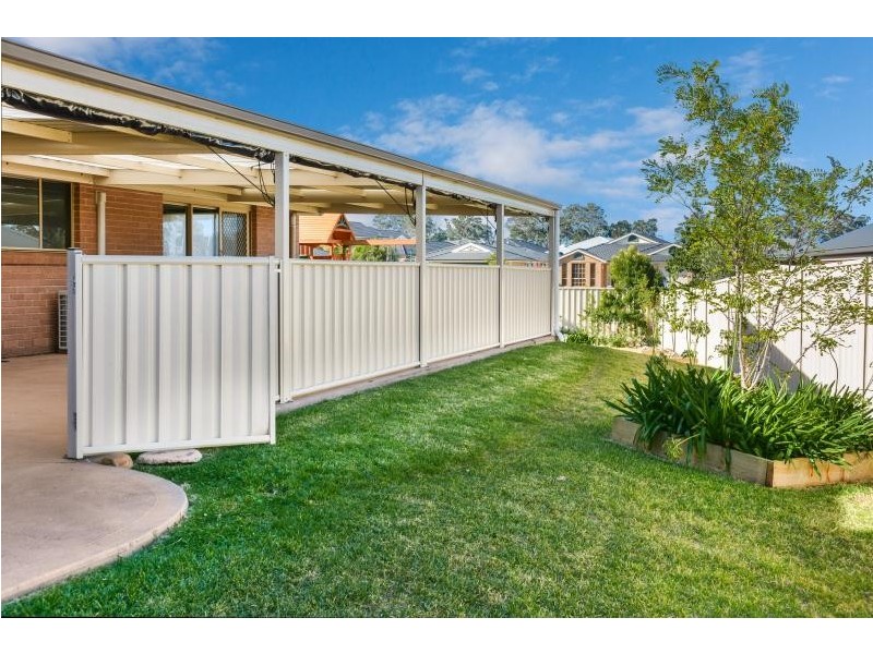 4 Blue Bell Way, Worrigee NSW 2540