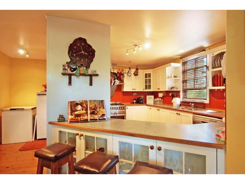 371 Princes Highway, Bomaderry NSW 2541