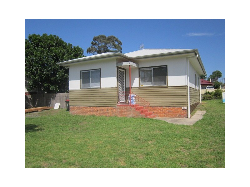 19 Meroo Street, Bomaderry NSW 2541