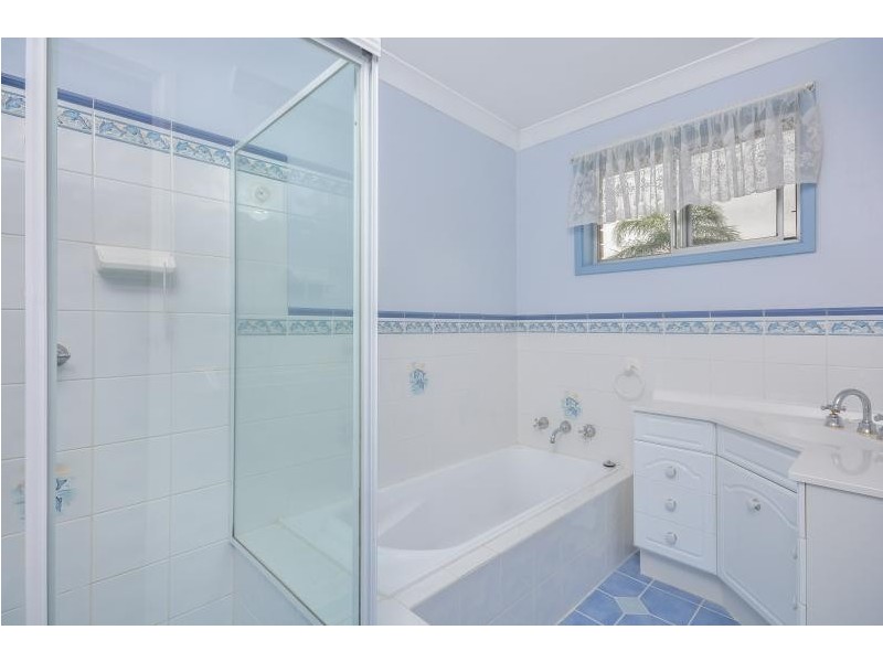 13 Caroola Parade, North Nowra NSW 2541