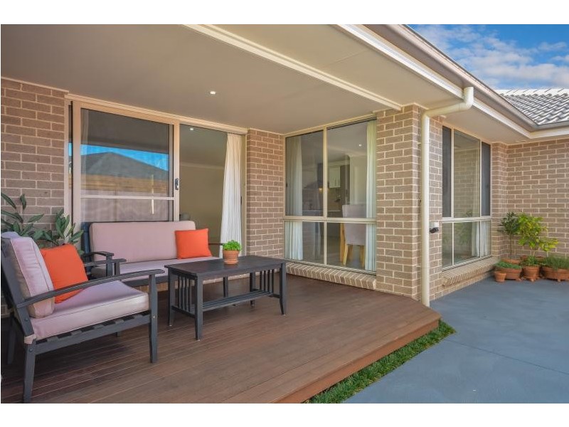 9 Lacebark Grove, Worrigee NSW 2540