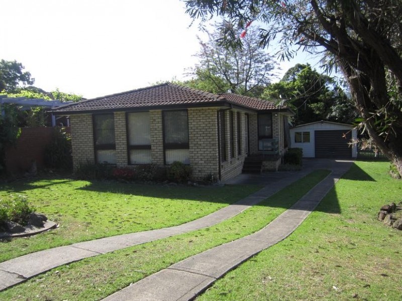 21 Yeovil Drive, Bomaderry NSW 2541