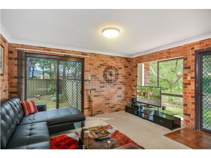 1/5 David Place, Bomaderry NSW 2541