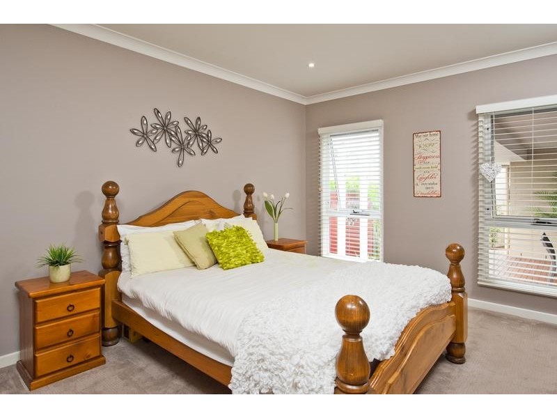 5 Ikara Place, North Nowra NSW 2541