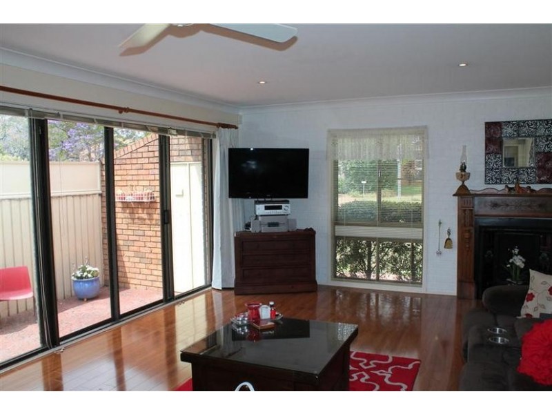 23 Castle Glen, North Nowra NSW 2541