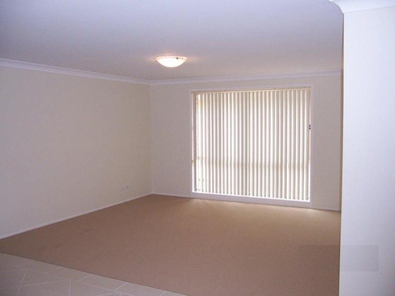 82 Rayleigh Drive, Worrigee NSW 2540