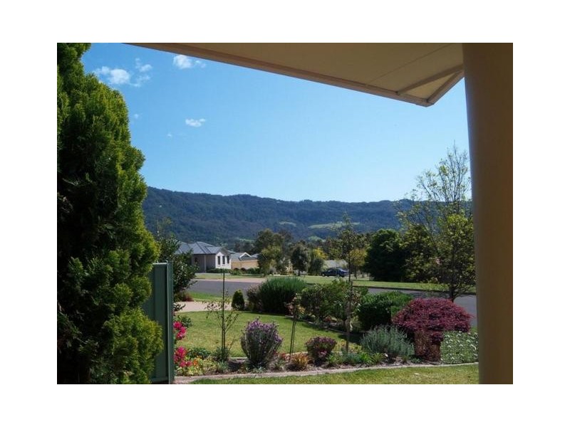 66 Sheraton Circuit, Bomaderry NSW 2541