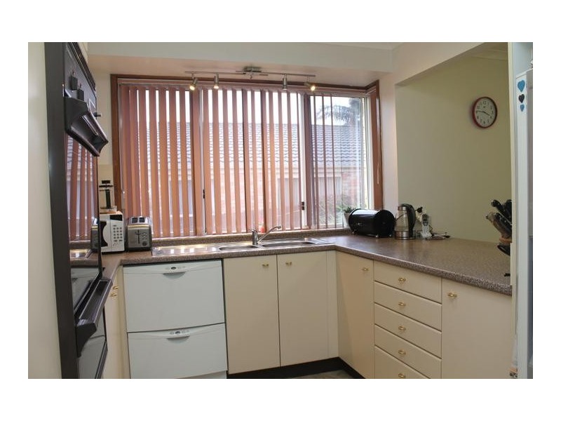 16 Pyree Street, Greenwell Point NSW 2540