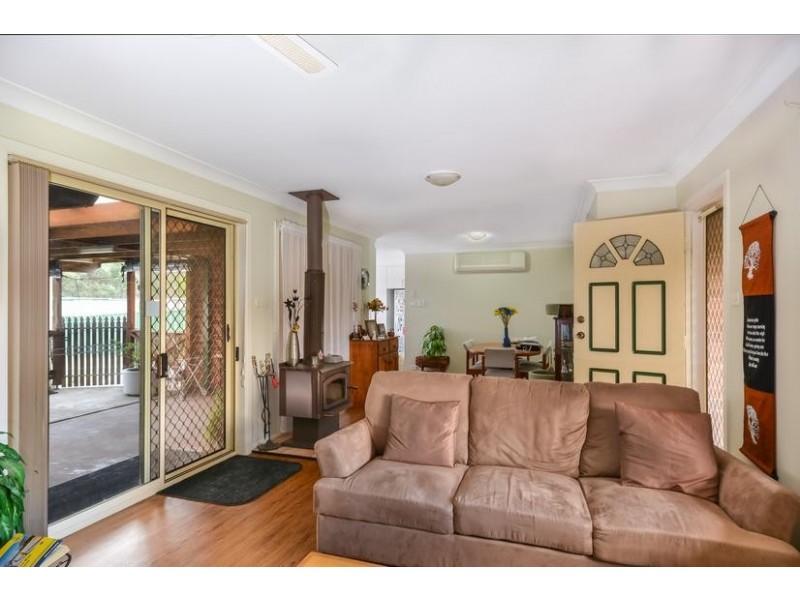 6 Basil Street, Worrigee NSW 2540