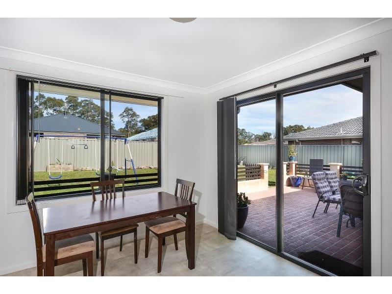 17 Terralla Grove, Nowra NSW 2541