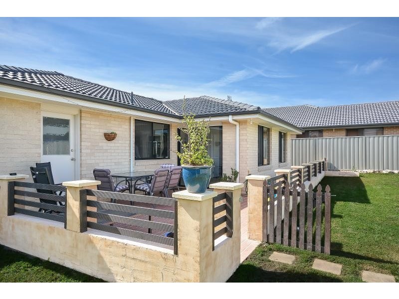 17 Terralla Grove, Nowra NSW 2541