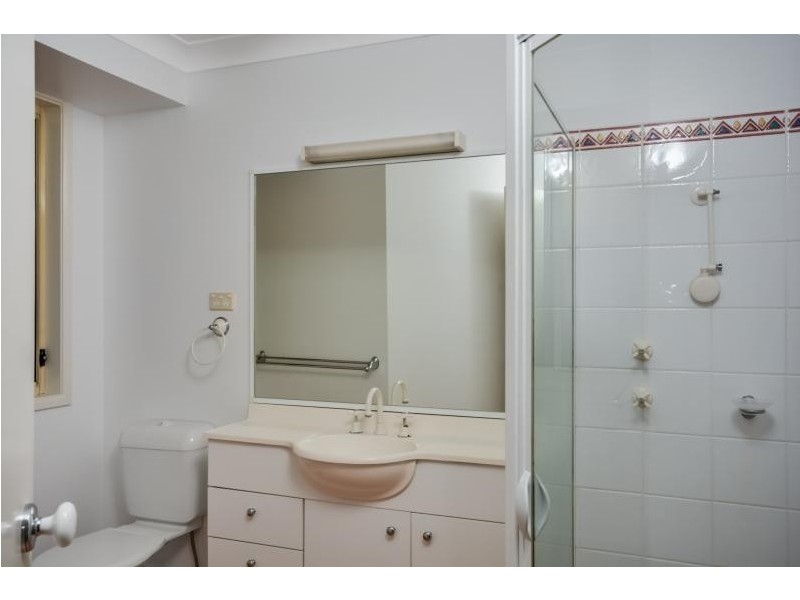 6 Freesia Crescent, Bomaderry NSW 2541