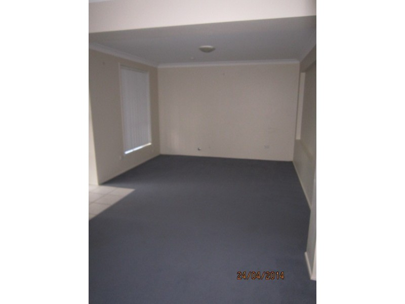 43 Gardenia Crescent, Bomaderry NSW 2541