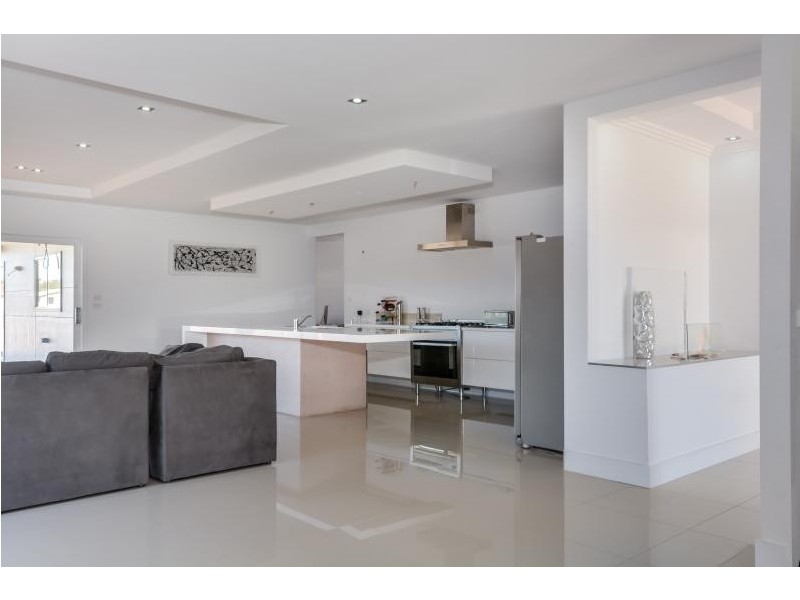 11 Barbata Grove, Nowra NSW 2541