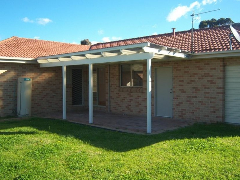 27 Robinia Way, Worrigee NSW 2540