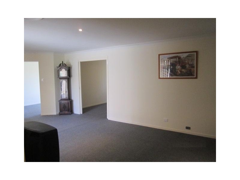 89 Isa Road, Worrigee NSW 2540