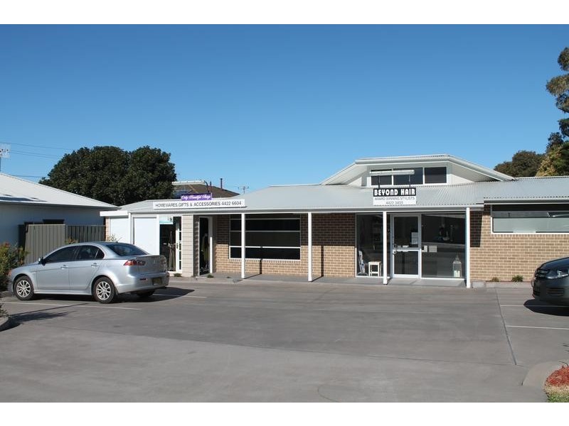 19B Meroo Road, Bomaderry NSW 2541